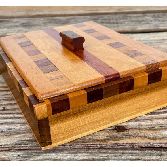 Vintage 1960s Parquet Marquetry Lidded Wood Box MCM - Picture 11 of 16